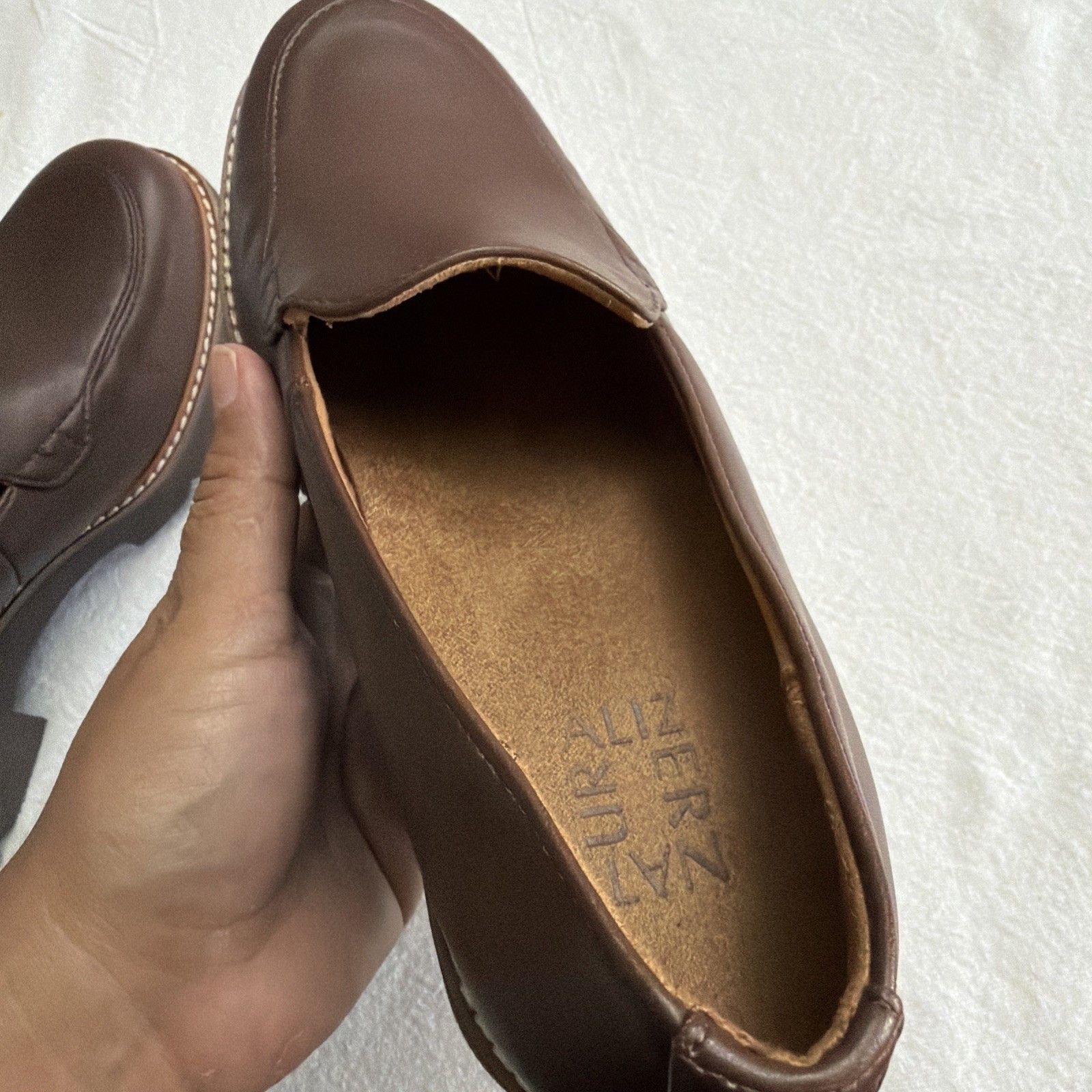 Women’s 7w Naturalizer Cabaret Lug Chunky Sole Loafer Rich Brown Leather Uppers — image 8 of 8